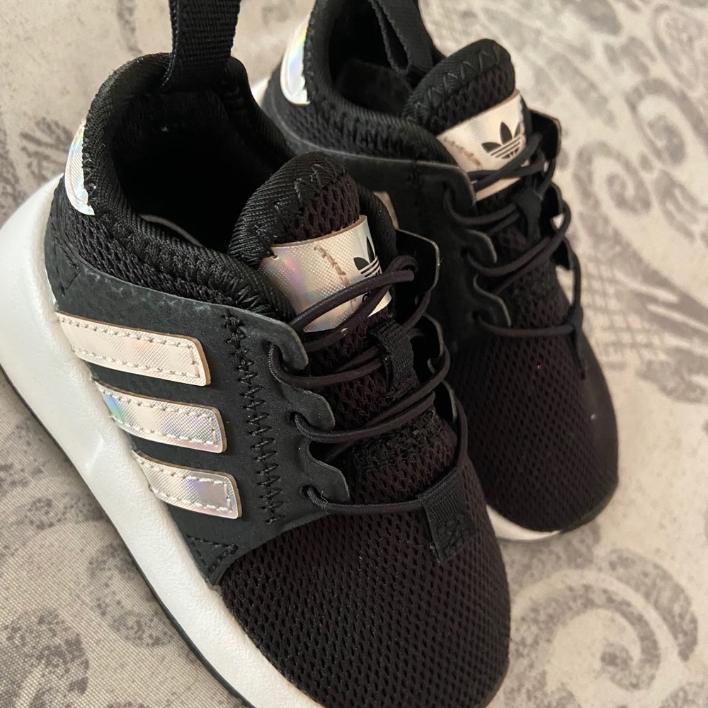 Baby Adidas size 5C